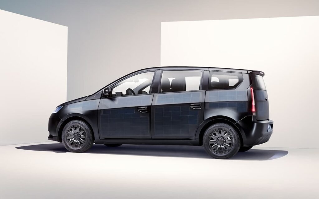 305 Km की रेंज के साथ जल्द लॉन्च होगी Sono Motors की यह सोलर इलेक्ट्रिक कार