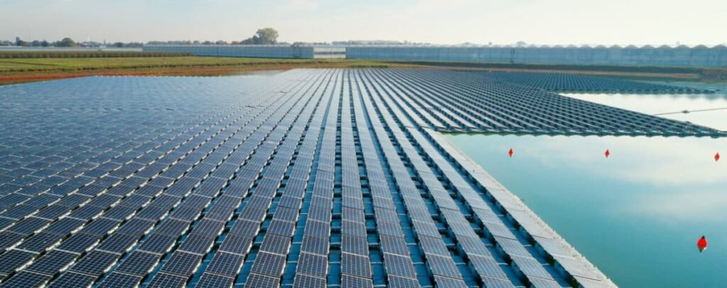 Sjvn-to-build-indias-largest-floating-solar-plant-in-mp

SJVN ने मध्य प्रदेश में शुरू किया भारत का सबसे बड़ा फ्लोटिंग सोलर पार्क, क्या शेयर से मिलेगा मुनाफा ? जानें