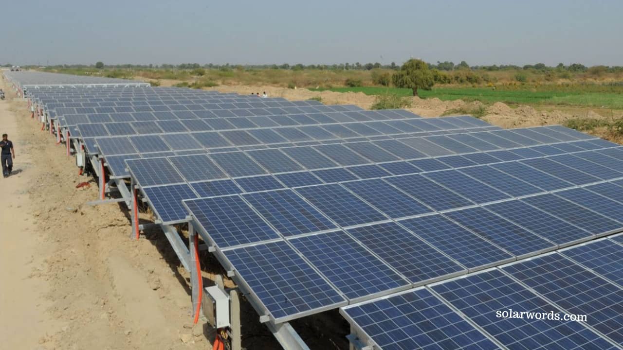 cmpdi-issues-tenders-for-13-mw-solar-power-project-in-jharkhand
